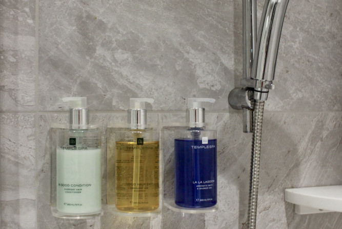 Refurbished Cosy Superking - Bathroom (1)