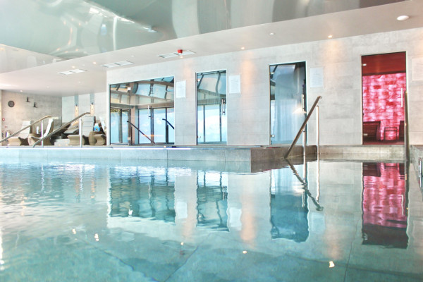 Spa Rooms & Pool