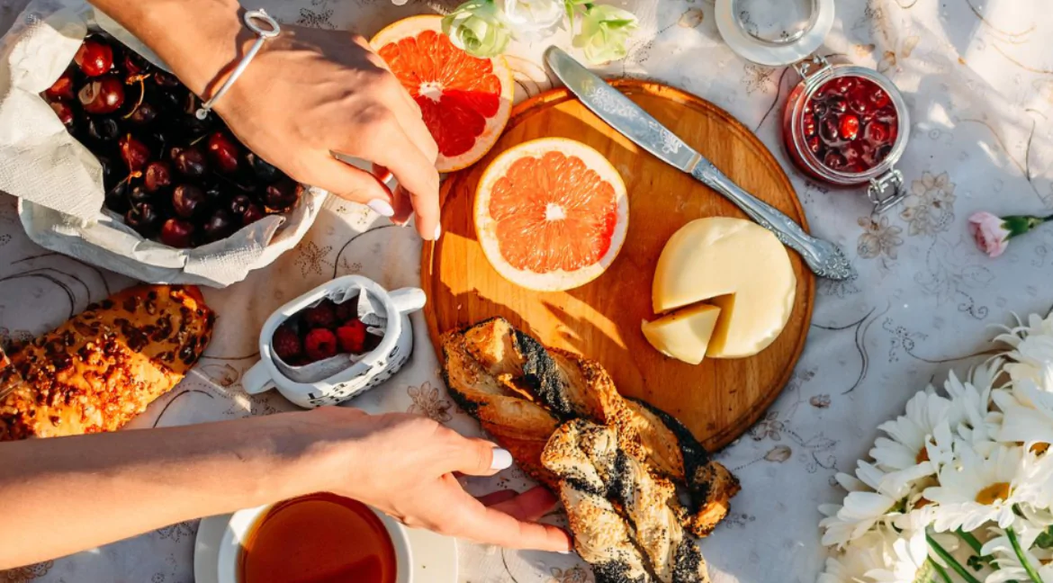 Lincombe blog picnic2